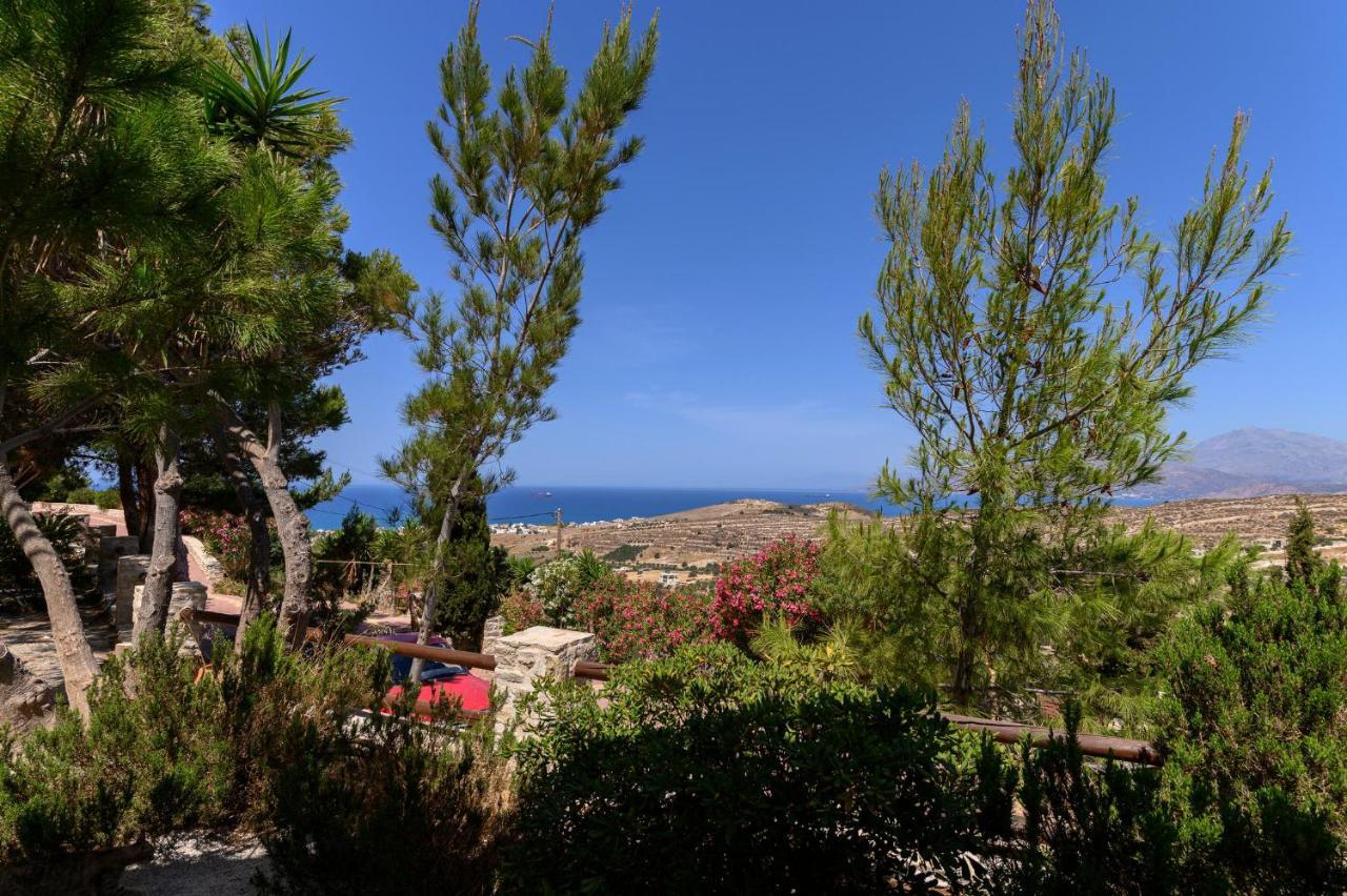 Villas Alexandros Kalamaki  Buitenkant foto