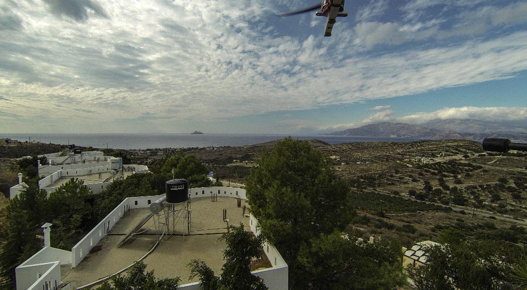 Villas Alexandros Kalamaki  Buitenkant foto