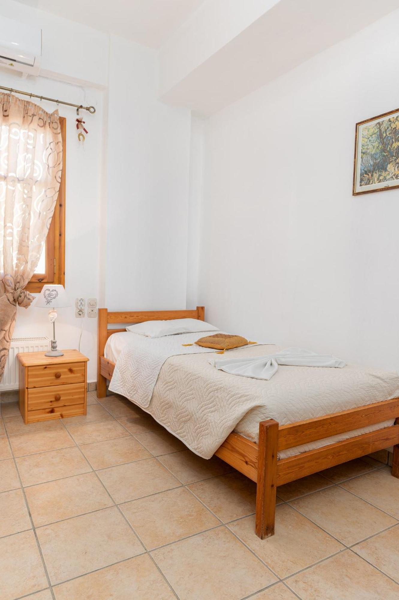 Villas Alexandros Kalamaki  Kamer foto